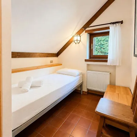 Apartamento Hostdomus - A3-20 Grangesises